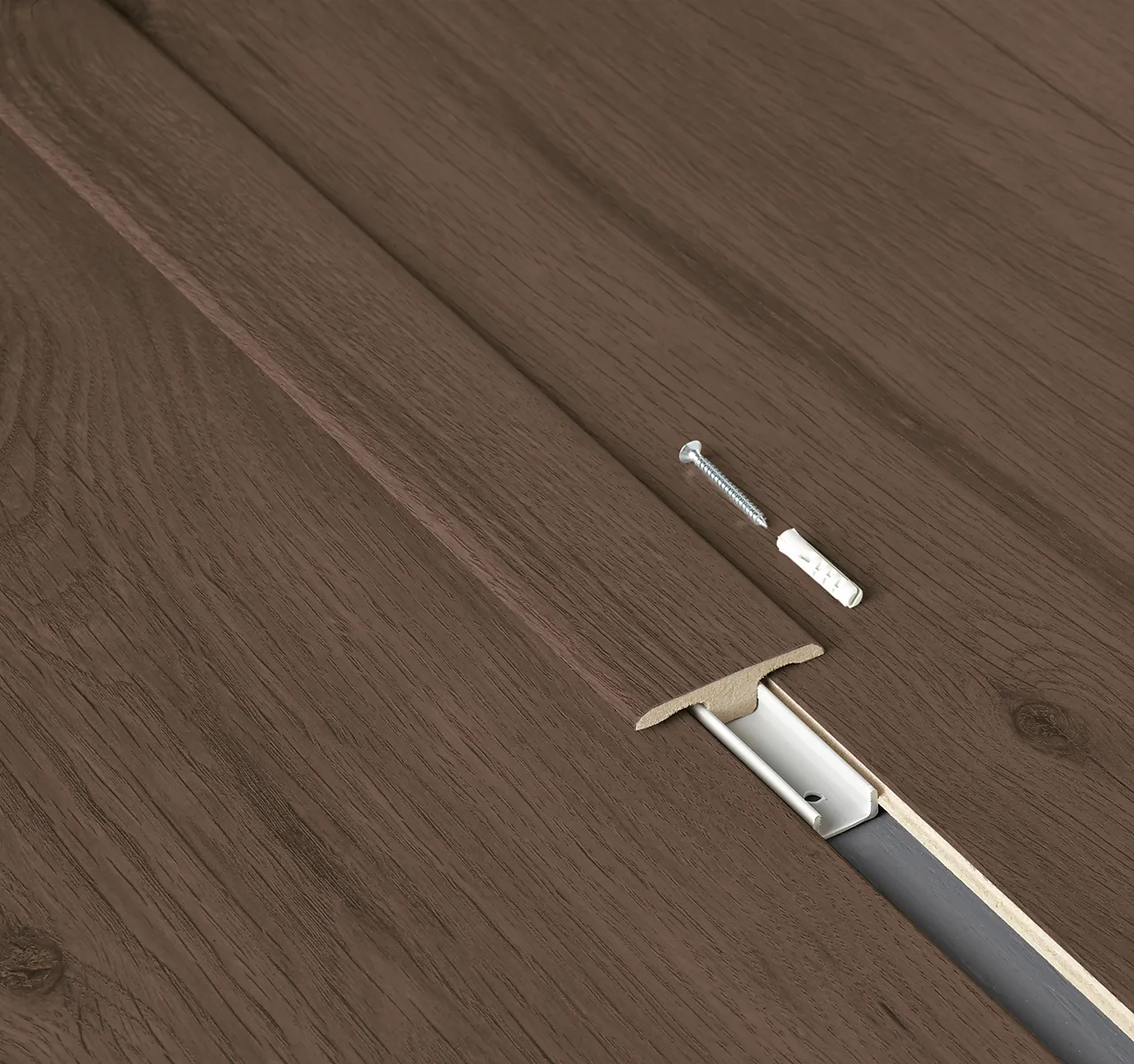 BerryAlloc T-list Java Brun 2,4 m