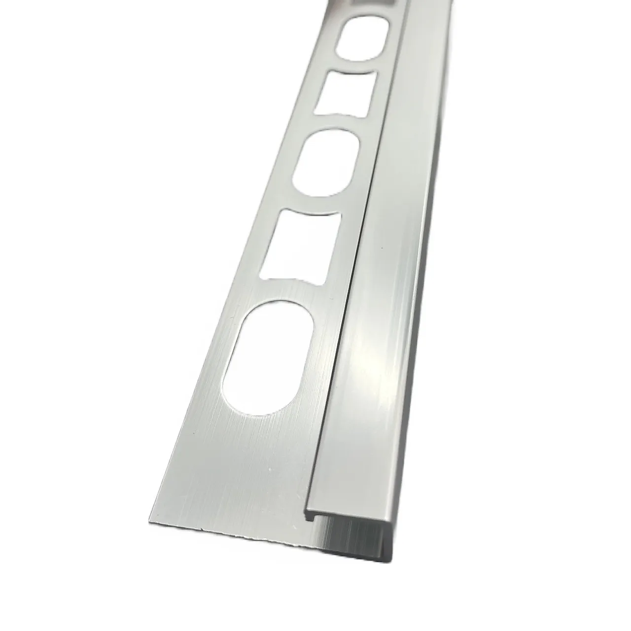 Hjørnelist firkant polert 10mm aluminium