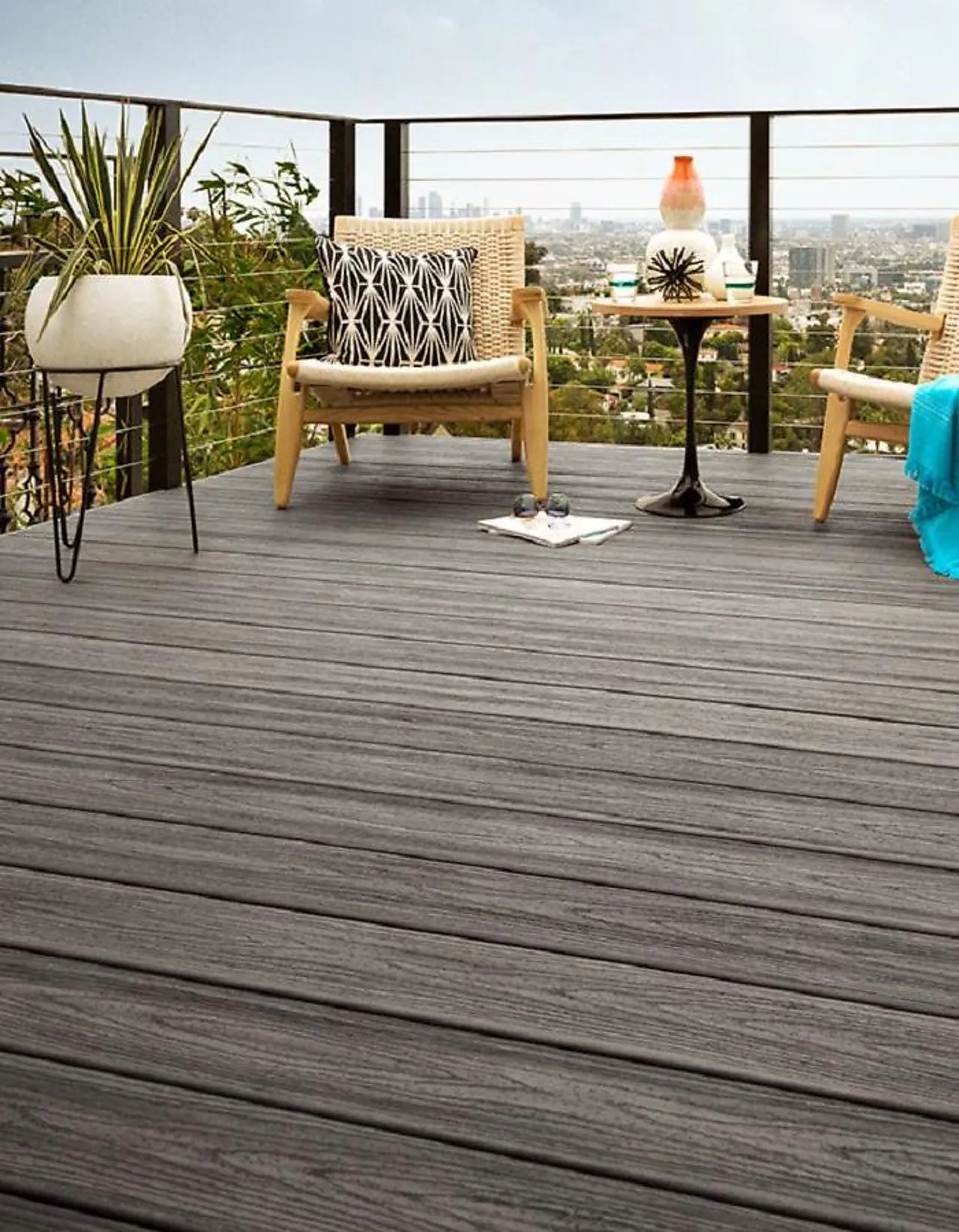 Kompositt terrassebord island mist med spor 25x140x4880 mm Kompositt terrassebord island mist med spor 25x140x4880 mm