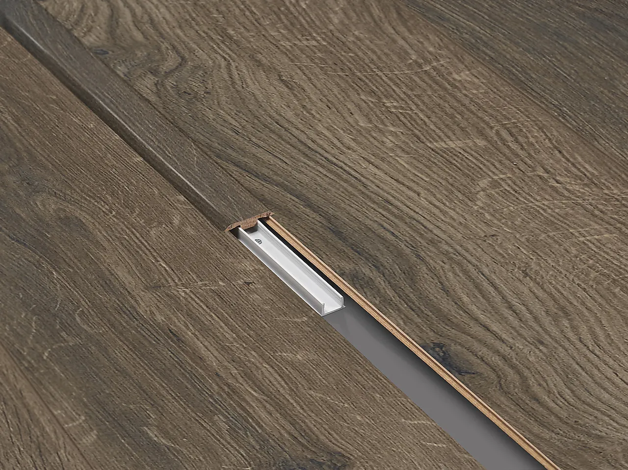 T-list Gyant Dark Brown 2,4 m