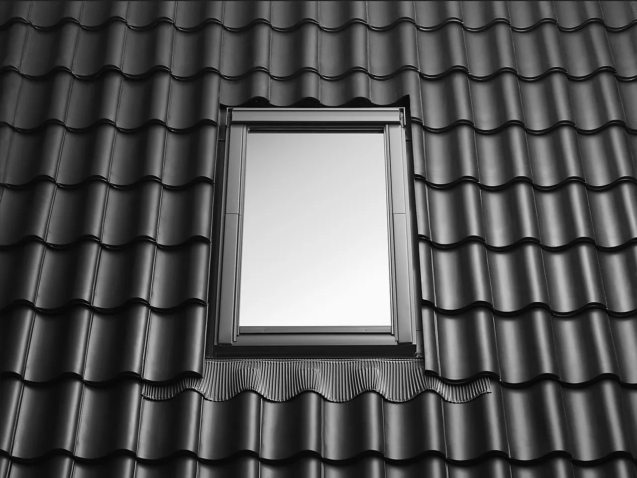 Velux inndekning 55x98 edw 2000 med bdx og bfx for profilerte tak Velux inndekning 55x98 edw 2000 med bdx og bfx for profilerte tak