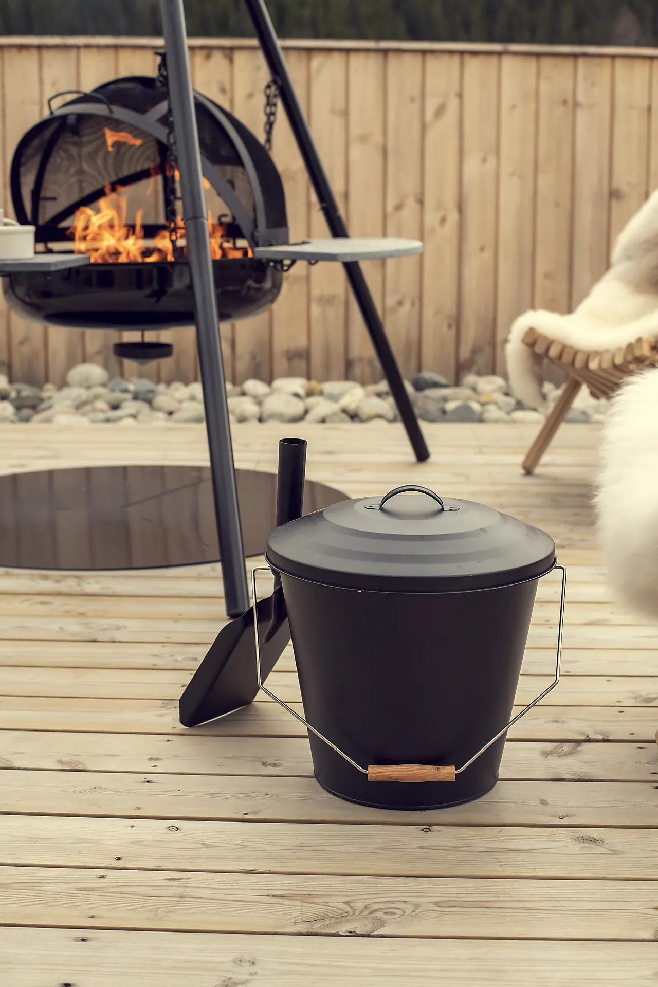 Askebøtte med lokk og spade null - null - 2 - Miniatyr