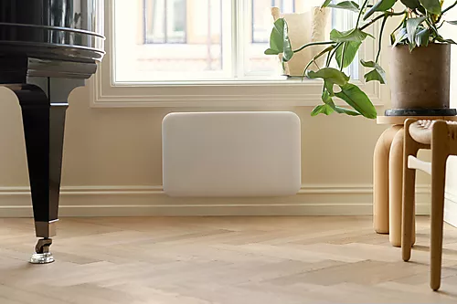 Panelovn stål Invisible 700 watt hvit