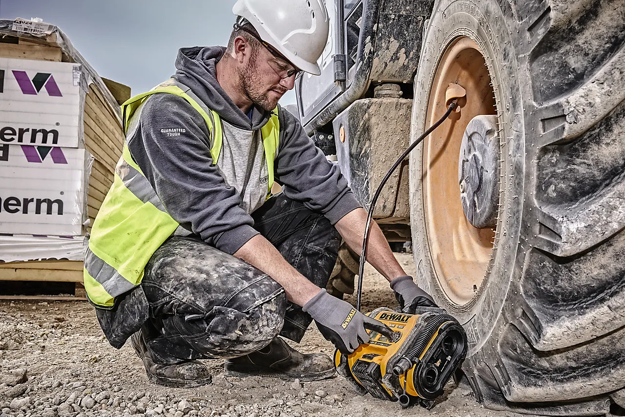 Dewalt Luftpumpe 18V Digital LCD-skjerm
