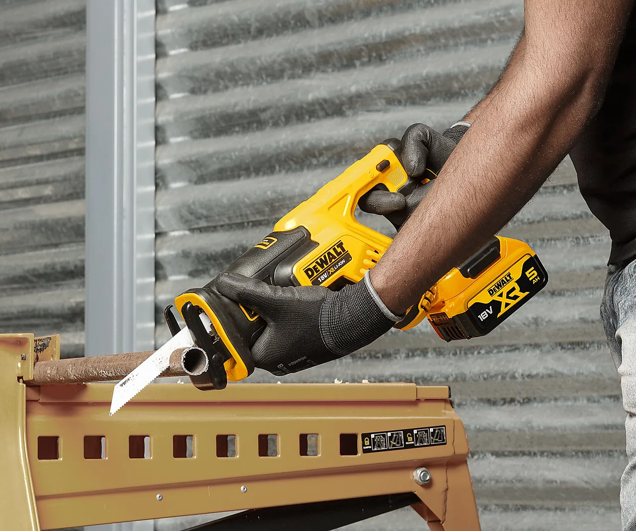 Bajonettsag uten batteri og lader 18 volt i kasse null - null - 2 - Miniatyr