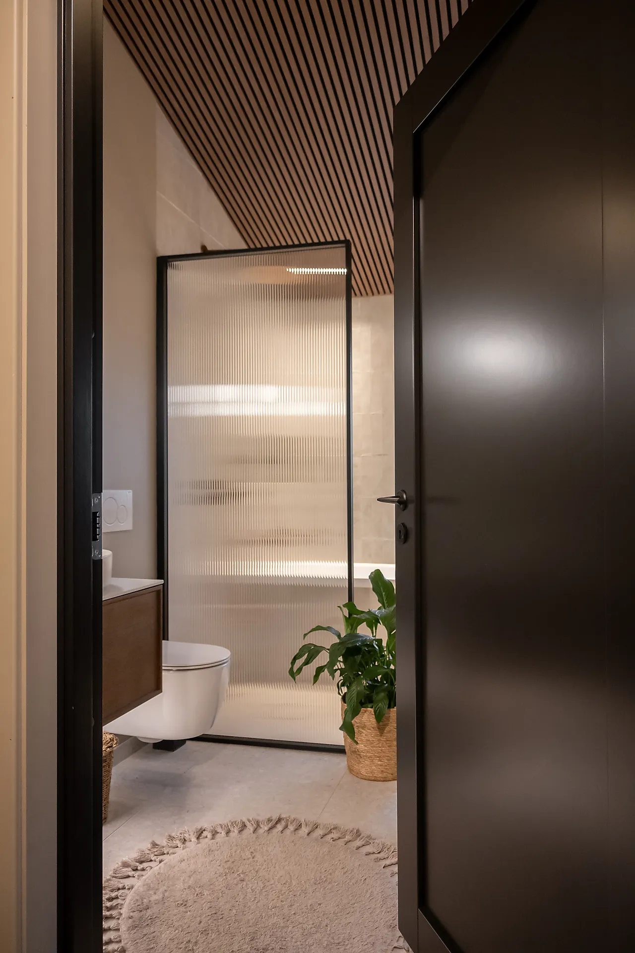 Innerdør Prima dempet sort 90x210 cm Innerdør Prima dempet sort 90x210 cm