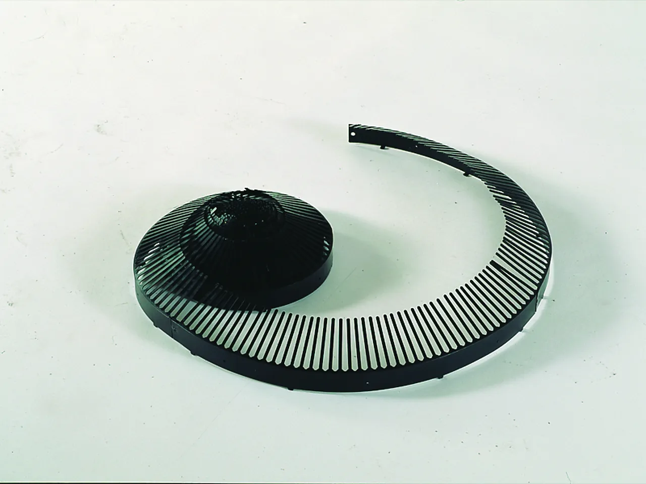 Fuglegitter rull av 5m sort fuglegitter i plast