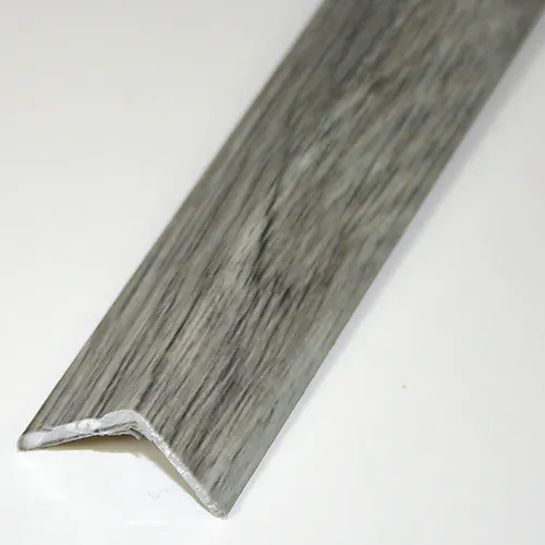 Trappenese nr 9.1 selvklebende aluminium 1 meter eik lys grå
