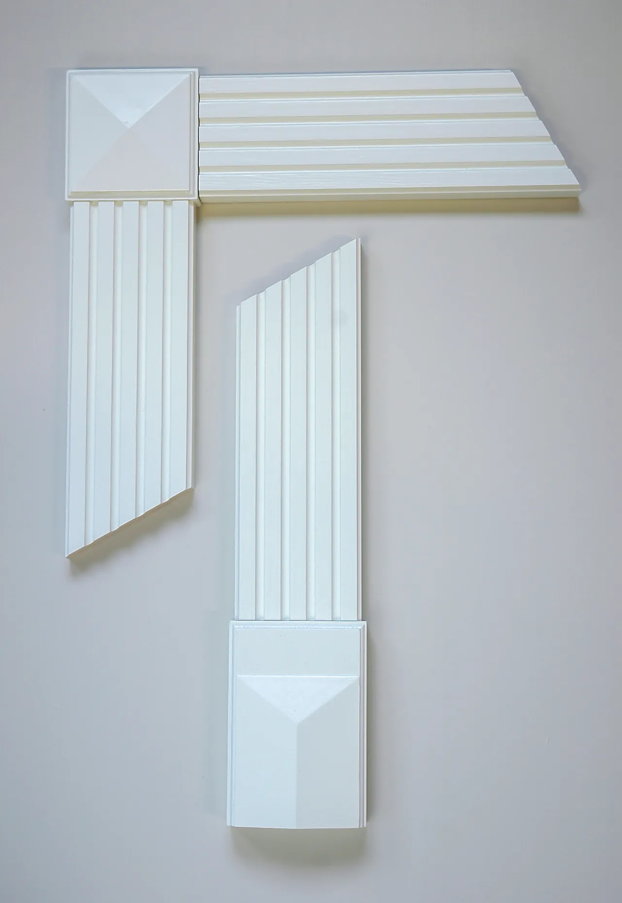 Toppkloss 16x75x75 mm hvitmalt