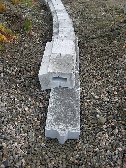 Fundament fundamentplank for st mur