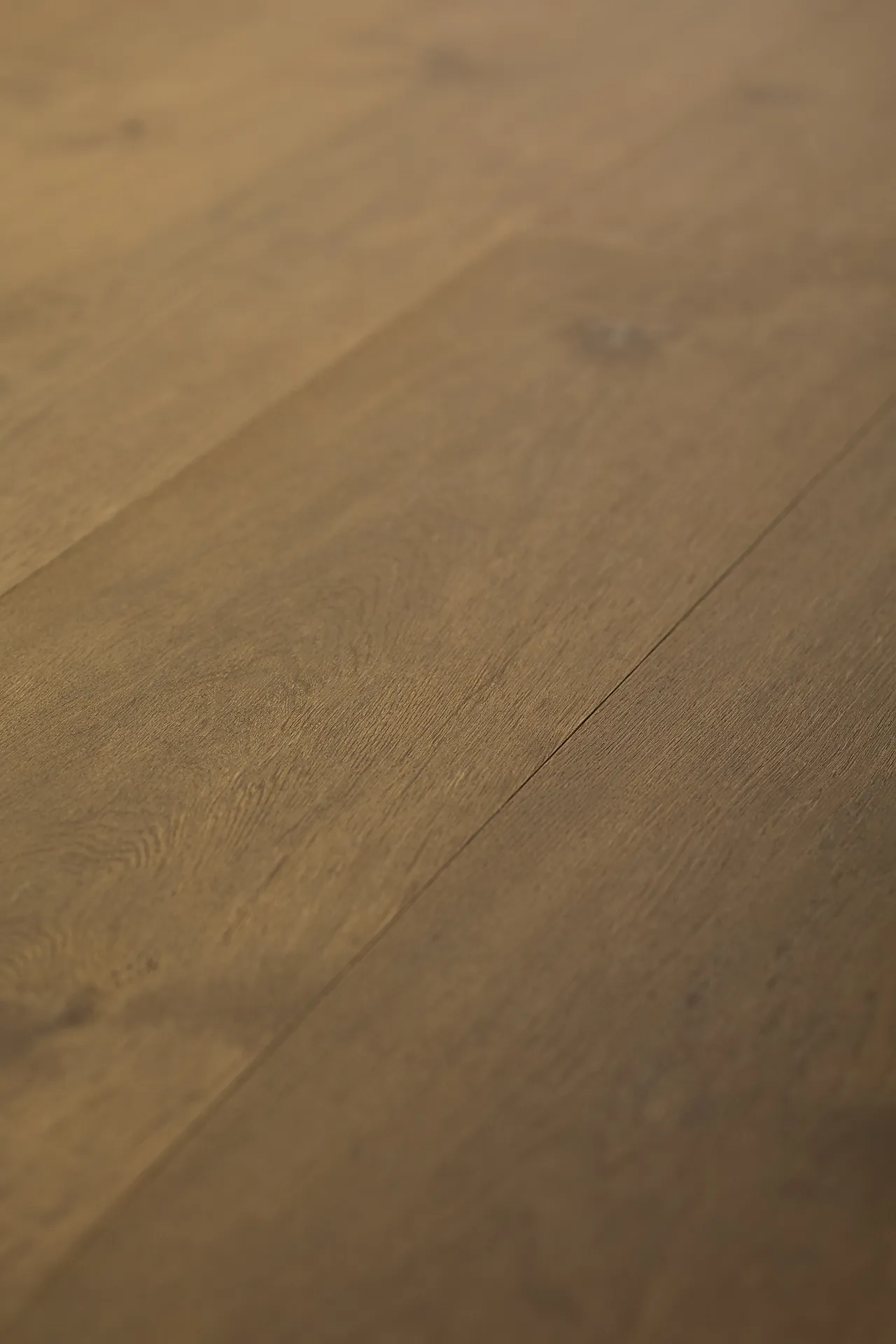 Herdet tregulv Hovby XXL rustic olje shadow brown