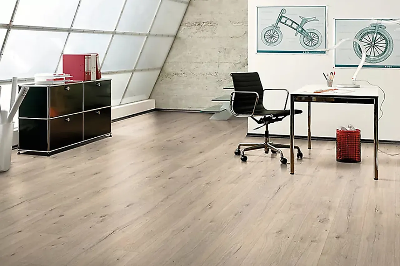 Laminatgulv 1-stav eik lys mix 8 mm Laminatgulv 1-stav eik lys mix 8 mm