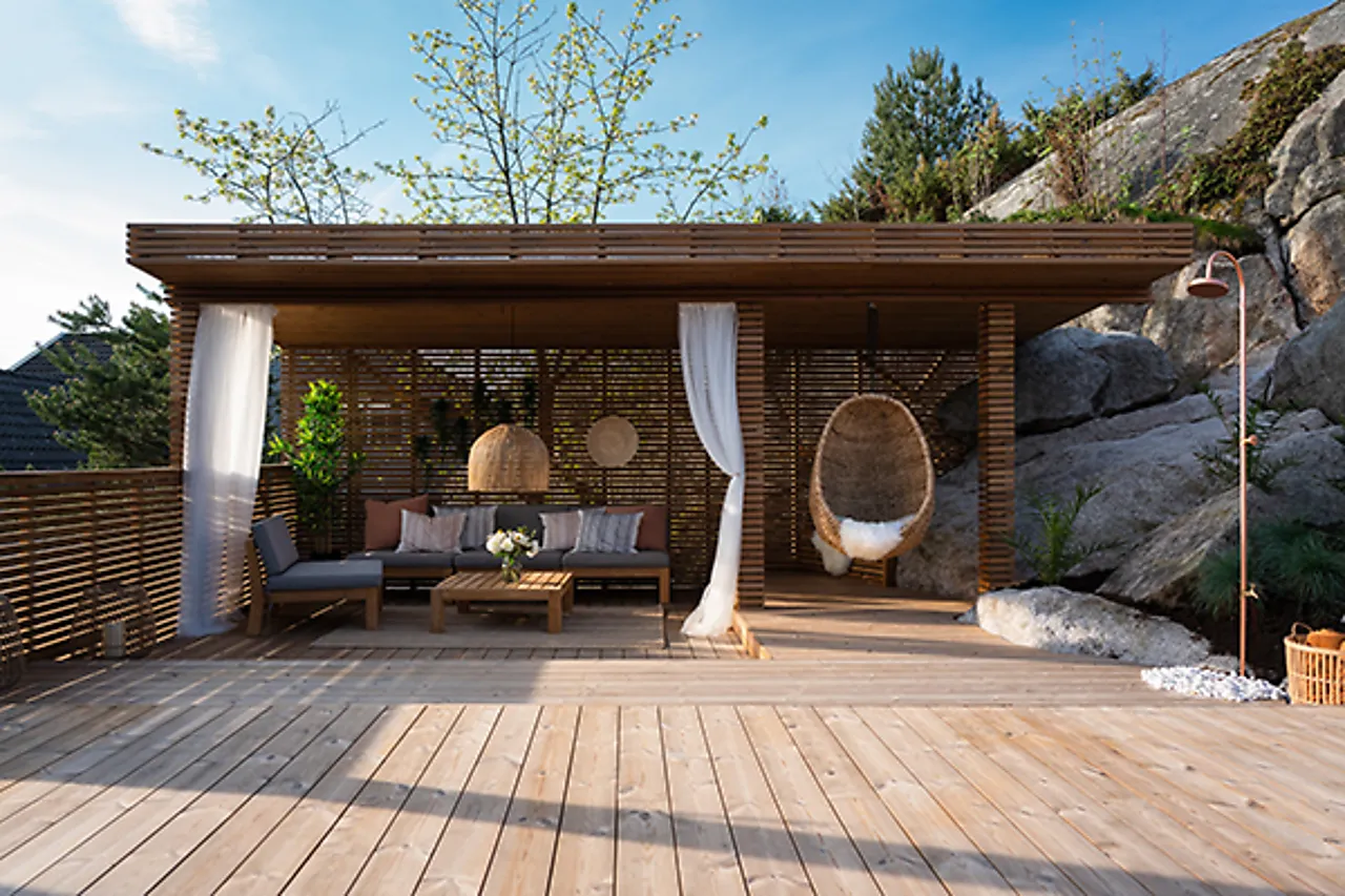 Termofuru terrassebord varmebehandlet furu 26x115 mm Termofuru terrassebord varmebehandlet furu 26x115 mm